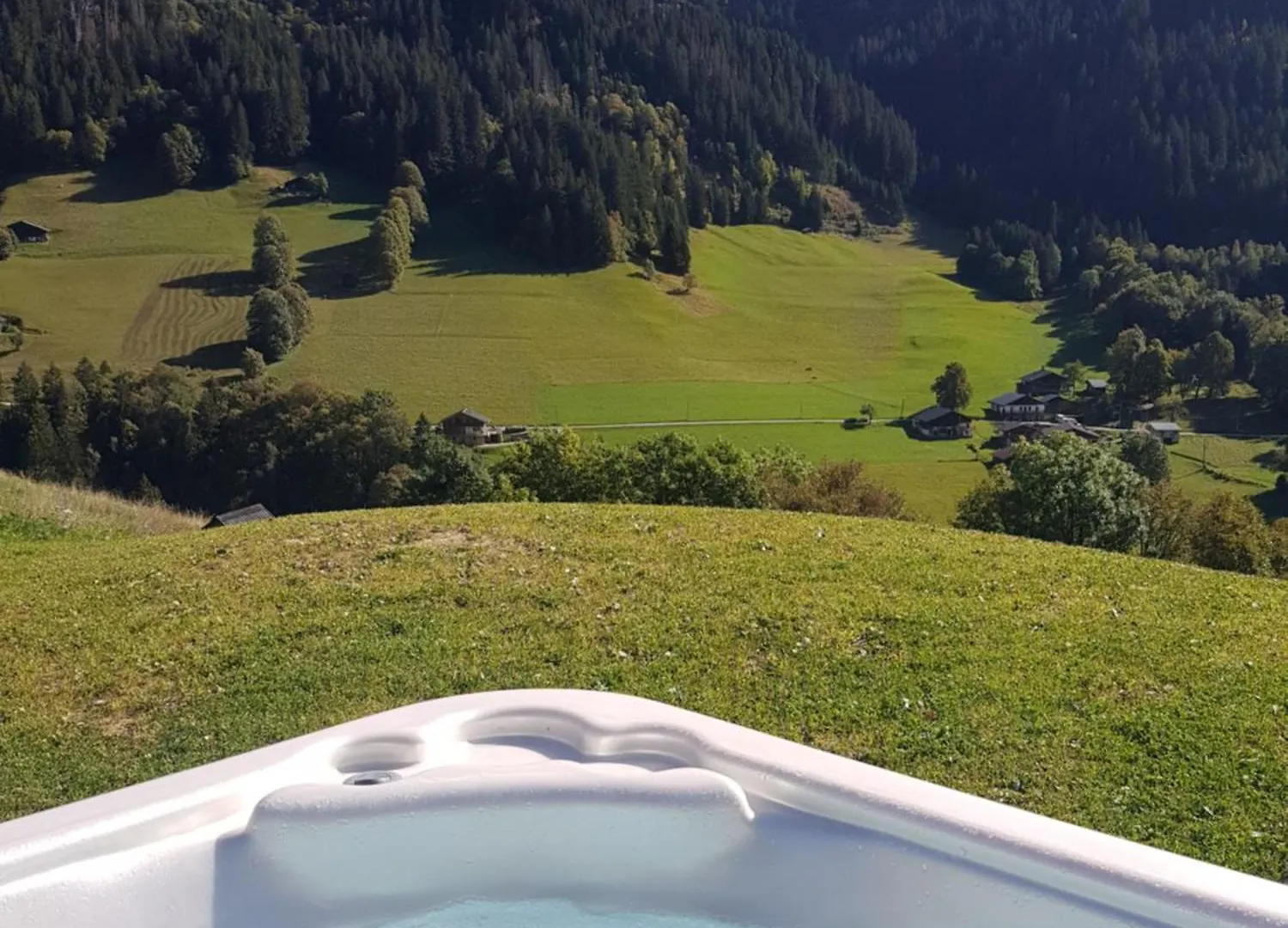 Aux Fermes De La Croix, Maison D'Hotes, Spa Hauteluce Guest house