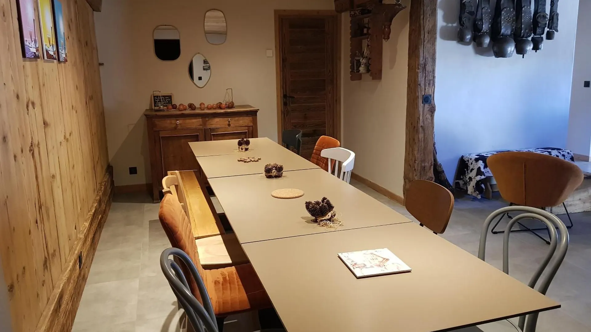 Guest house Aux Fermes De La Croix, Maison D'Hotes, Spa Hauteluce