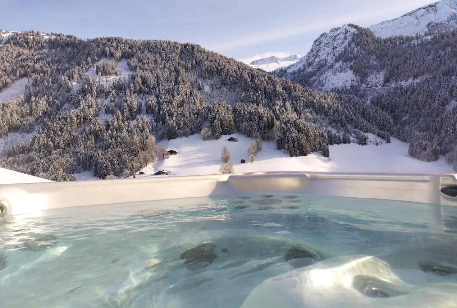 Aux Fermes De La Croix, Maison D'Hotes, Spa Hauteluce 0*,  France