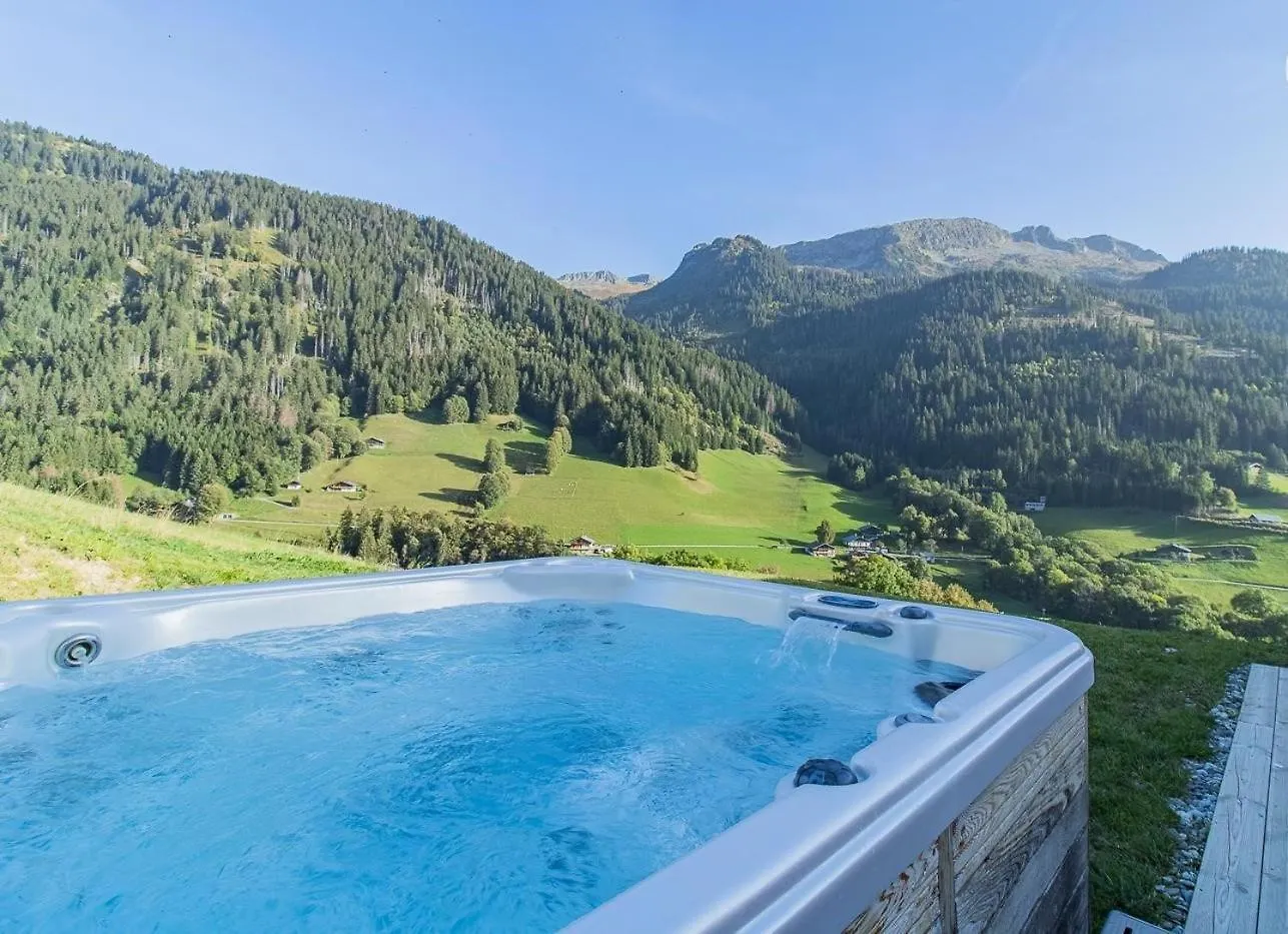 Aux Fermes De La Croix, Maison D'Hotes, Spa Hauteluce Guest house