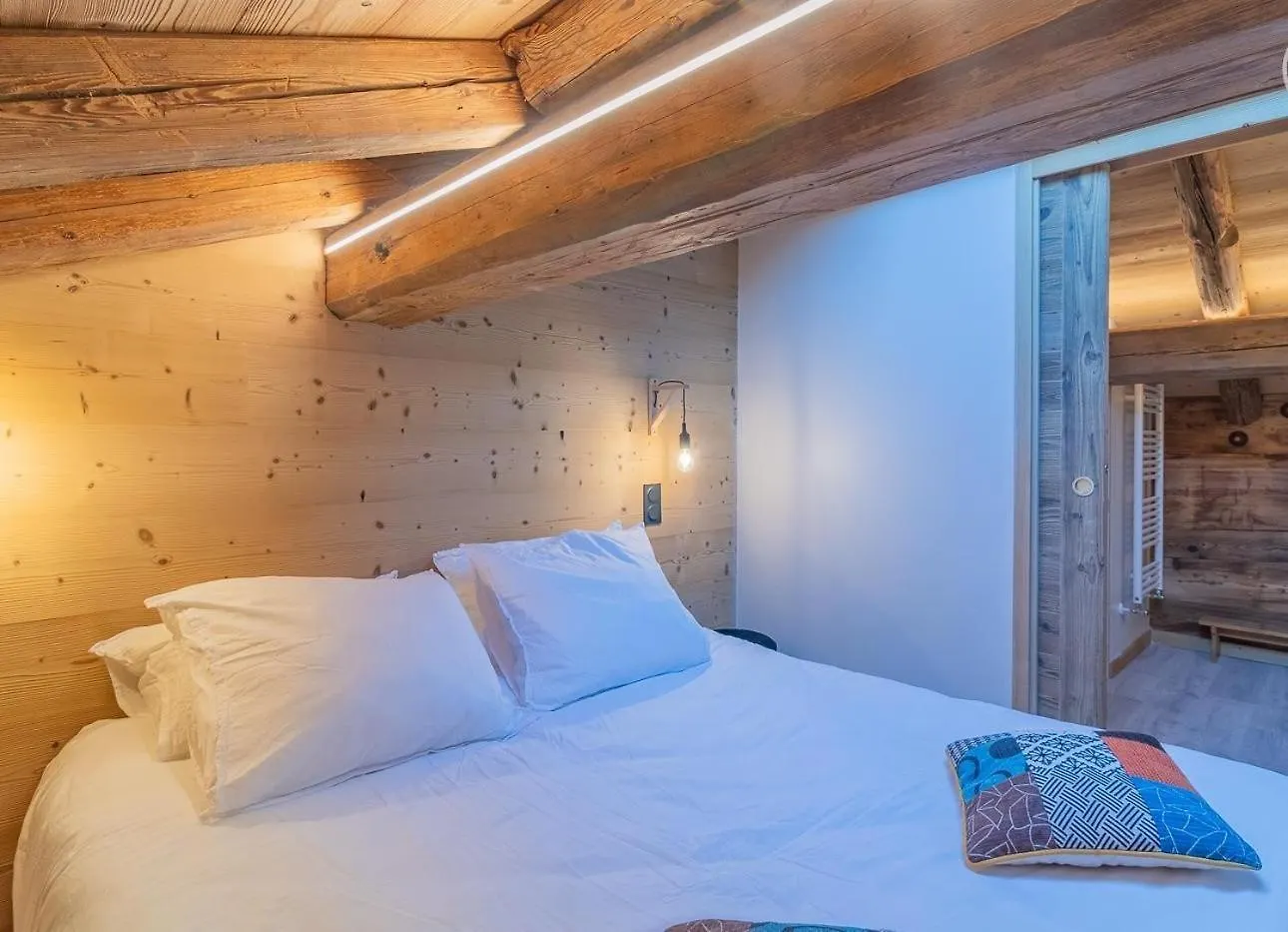 Aux Fermes De La Croix, Maison D'Hotes, Spa Hauteluce